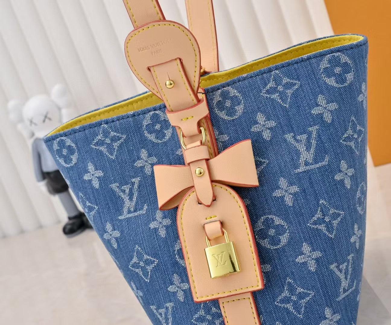M53609 Bucket Shoulder Bag Monogram Canvas Blue Jean..