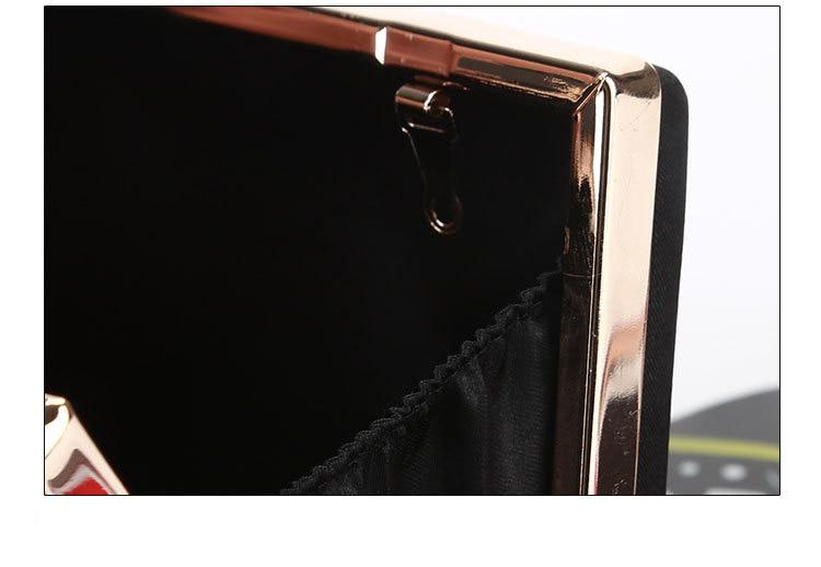 CLUTCHES BAGS FOR WOMEN CS010