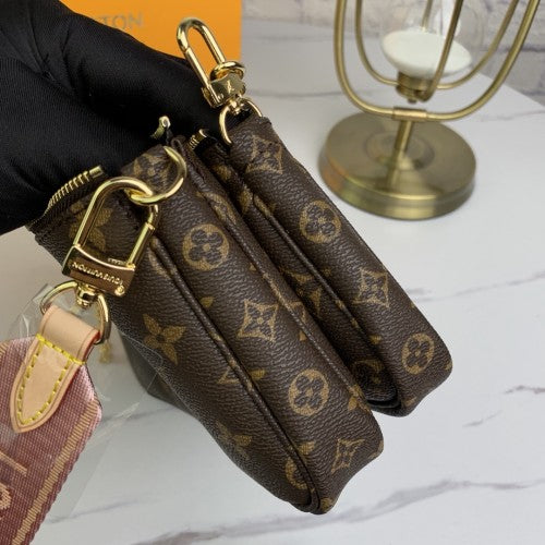 Multi-pochette Accessoires Monogram M44813