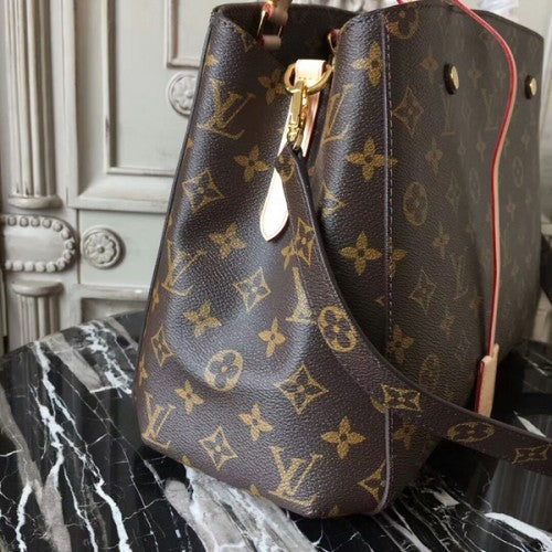 M41056 Montaigne MM Tote Bag Monogram Canvas