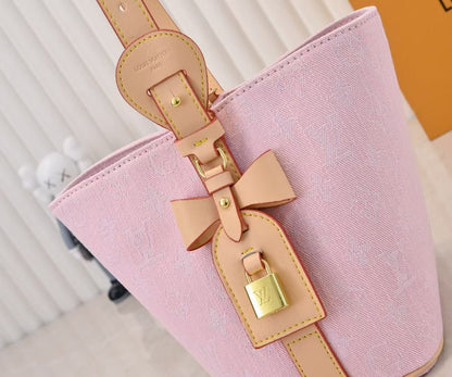 M45124 Bucket Shoulder Bag, Monogram Canvas Pink.