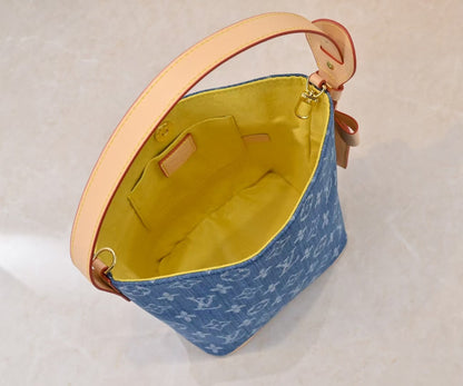 M53609 Bucket Shoulder Bag Monogram Canvas Blue Jean..