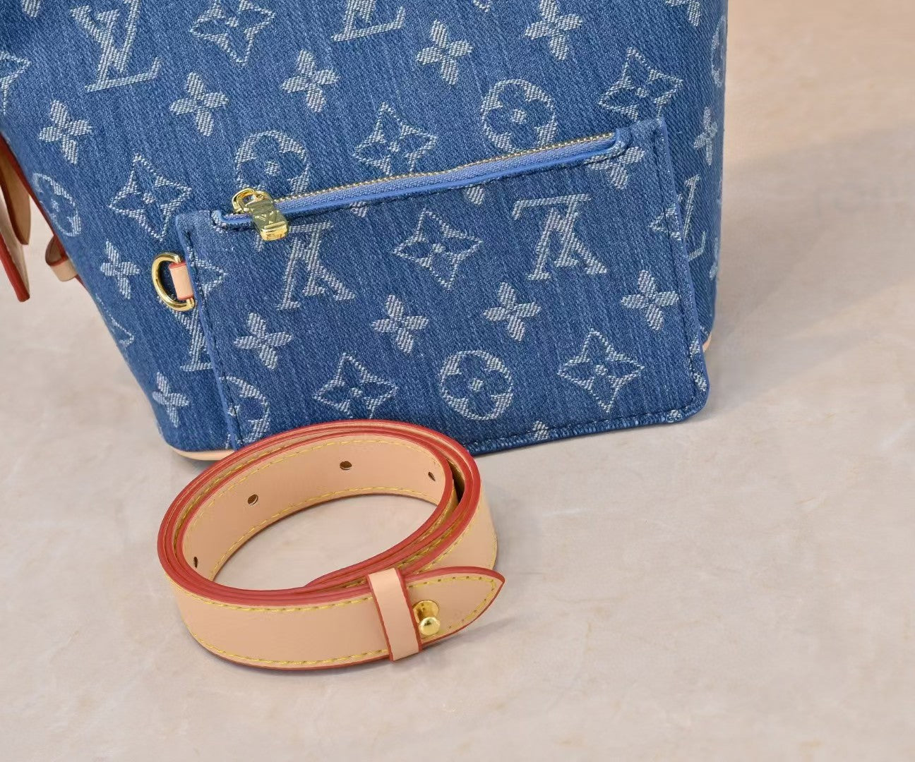 M53609 Bucket Shoulder Bag Monogram Canvas Blue Jean..